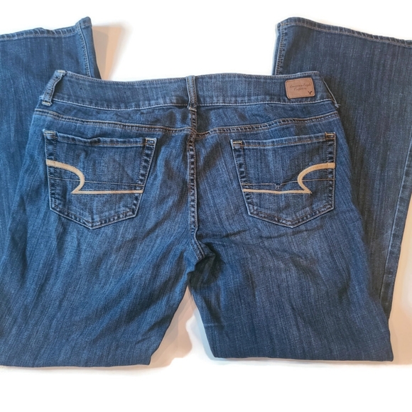 *SOLD* American Eagle Womens 12 Short Artist Stretch Bootcut Blue Jeans Denim - Picture 3 of 10